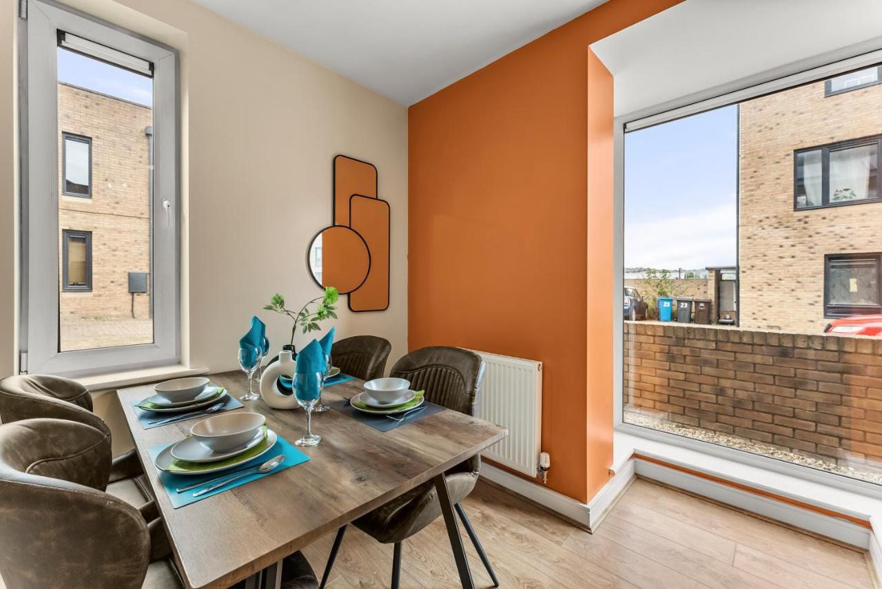 Апартаменти Sleek And Stylish 2 Bed With Garden And Parking Шеффілд Екстер'єр фото